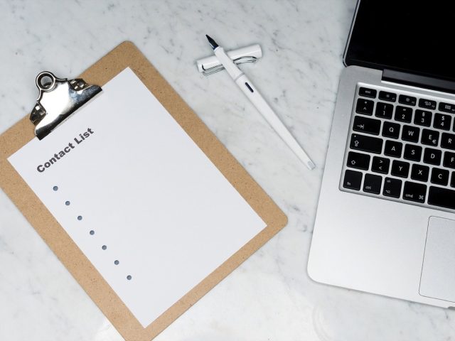 Comparatif synthétique d’outils SEO pour différents profils