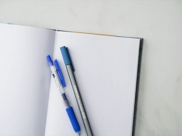 Surfer SEO ou Clearscope : lequel choisir pour optimiser le