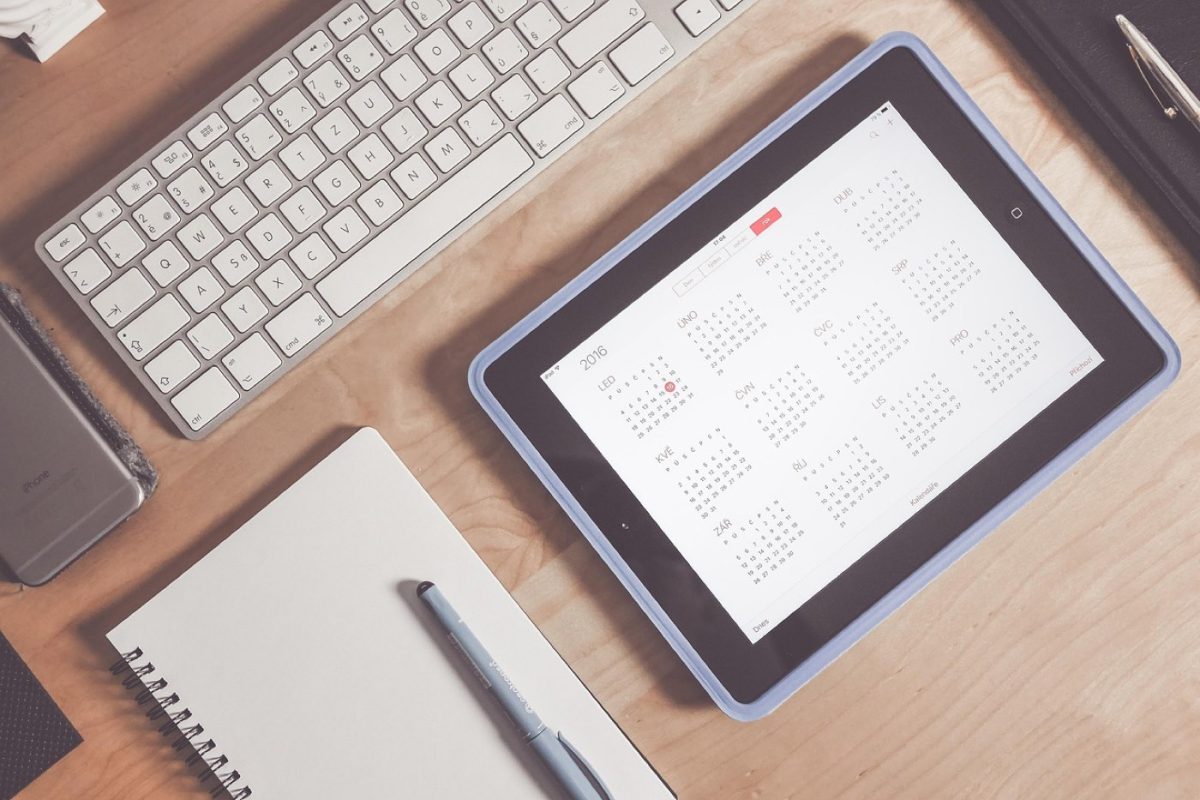 Routines quotidiennes pour produire du contenu régulièrement