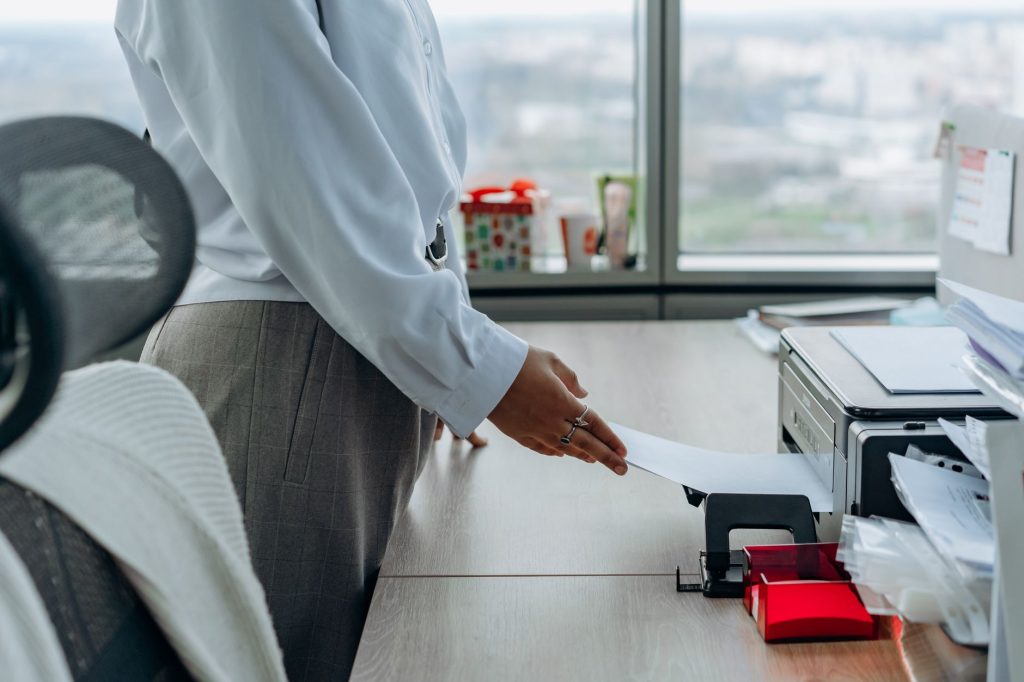 Outils d&rsquo;IA pour la création de contenu en entreprise