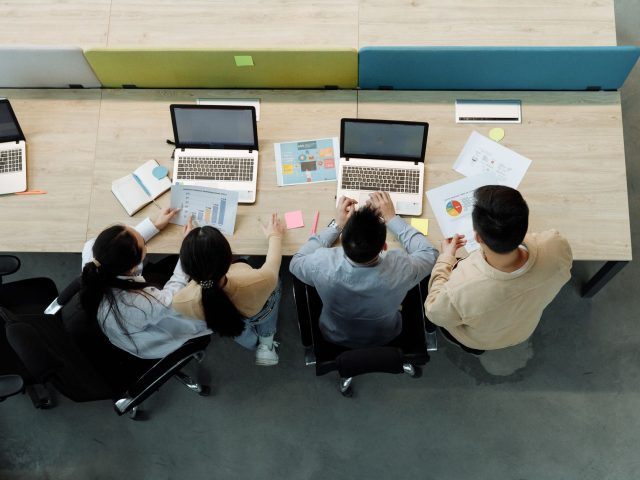 Rédaction web en 2026 : quel avenir pour les freelances ?