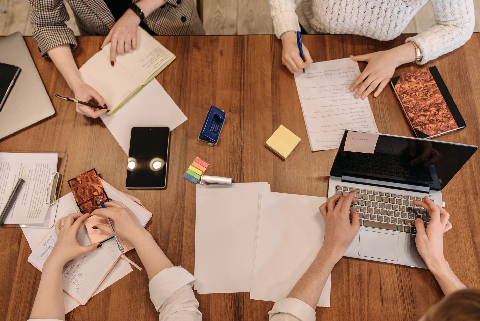 Comparatif rapide d'outils pour gérer des projets marketing