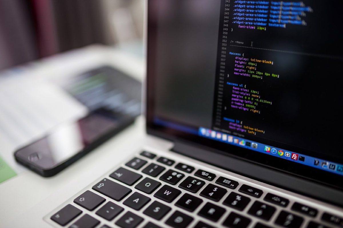 Avis Writesonic : plateforme IA pour rédaction et SEO