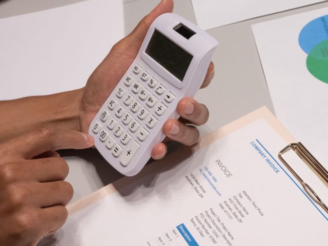 Fiscalité auto-entrepreneur : les réflexes à prendre dès la première f
