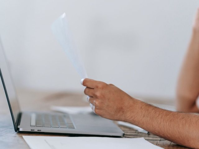 Logiciel facture gratuit auto entrepreneur : le vrai test